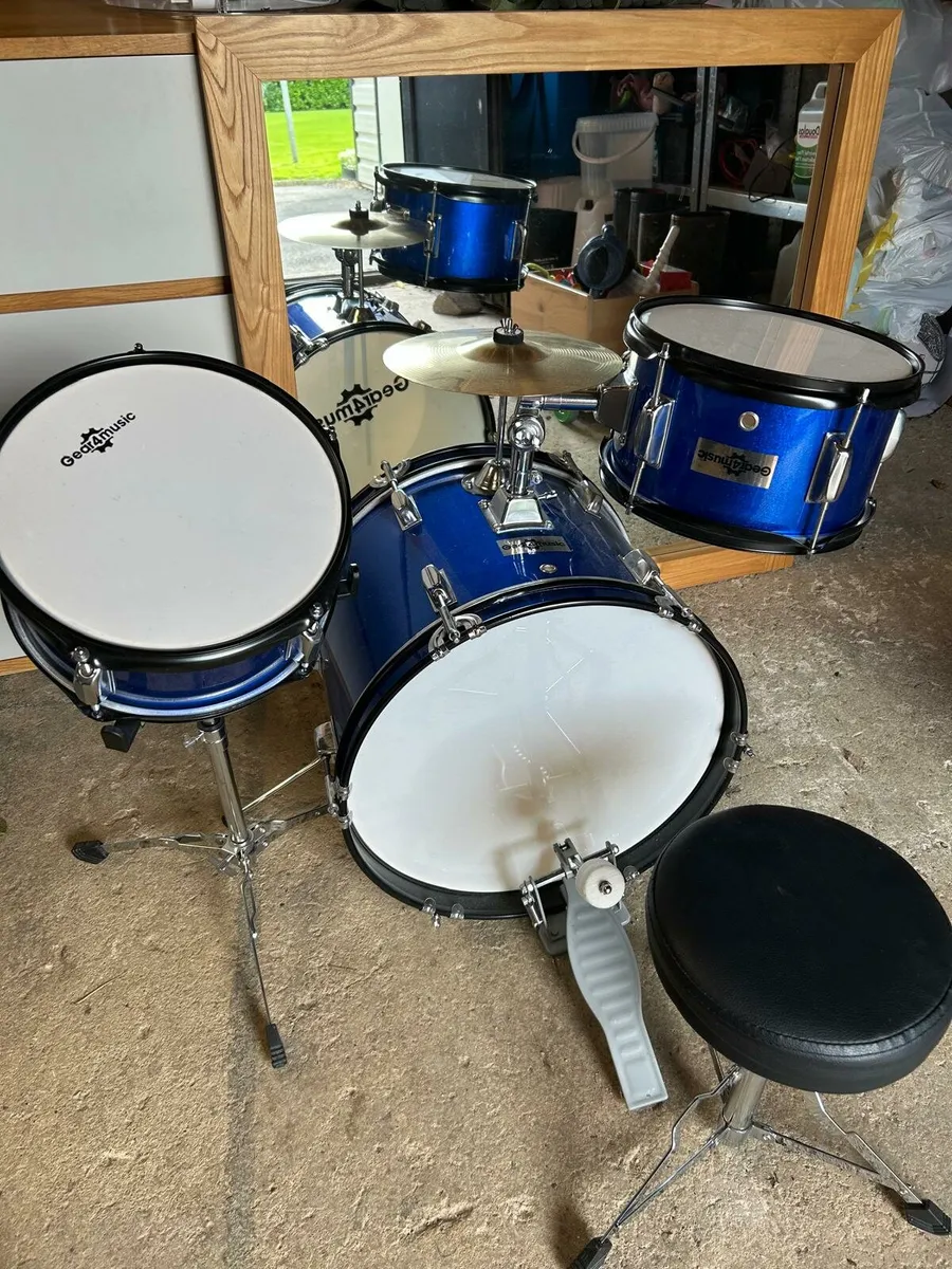 Drum set - Image 1