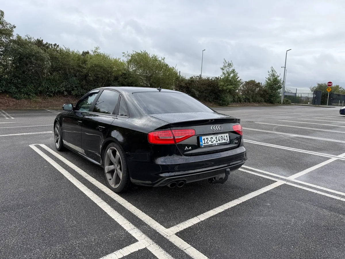 Audi a4 Sline Black Edition - Image 3
