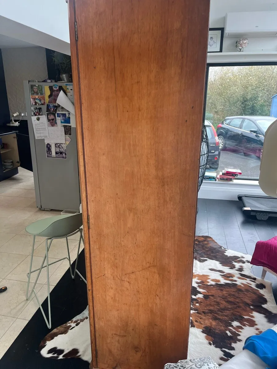 Antique wardrobe - Image 4