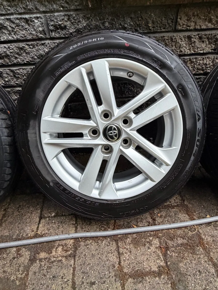 Toyota corolla alloy wheels - Image 3