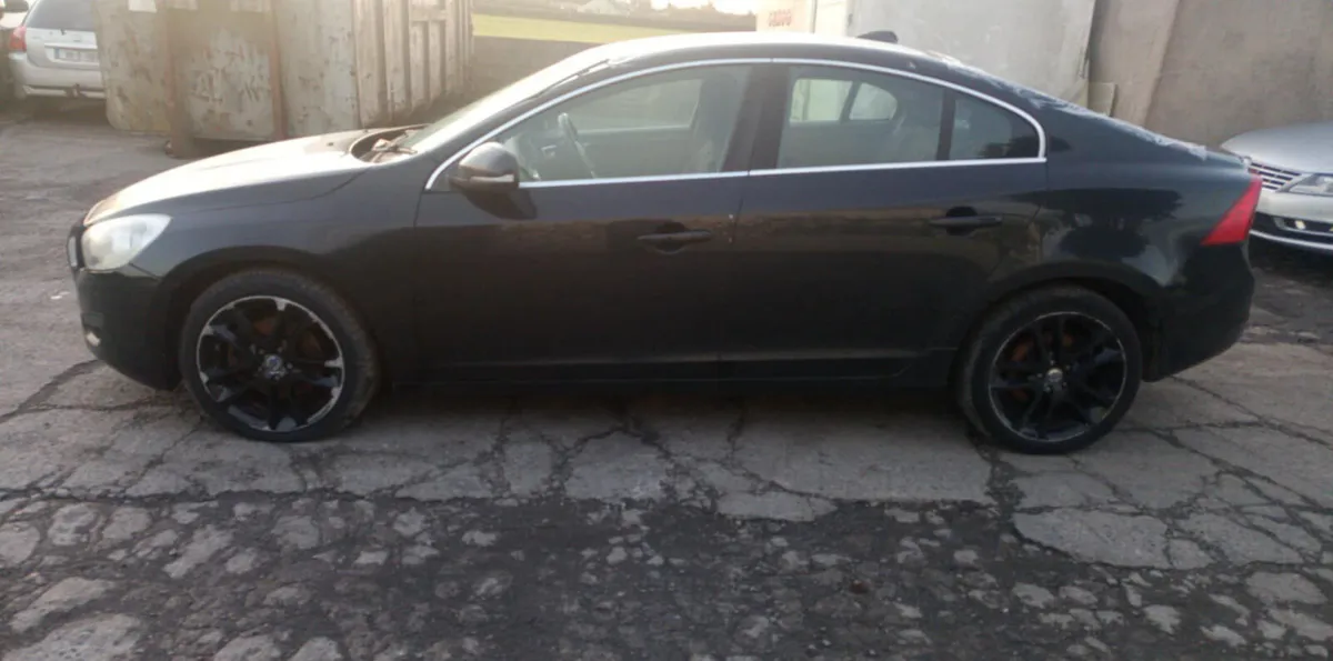 2013 VOLVO S60 2.0 DIESEL FOR BREAKING! - Image 2