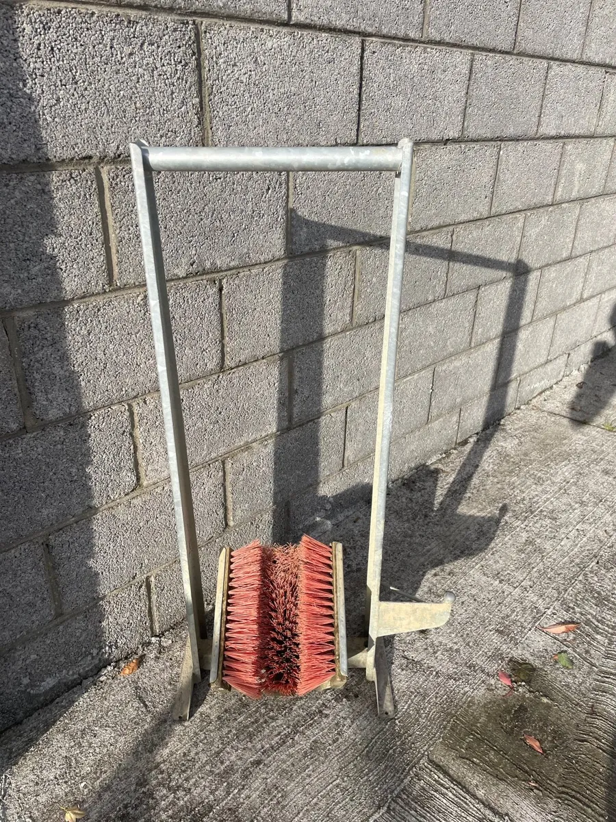 Boot cleaner - Image 2