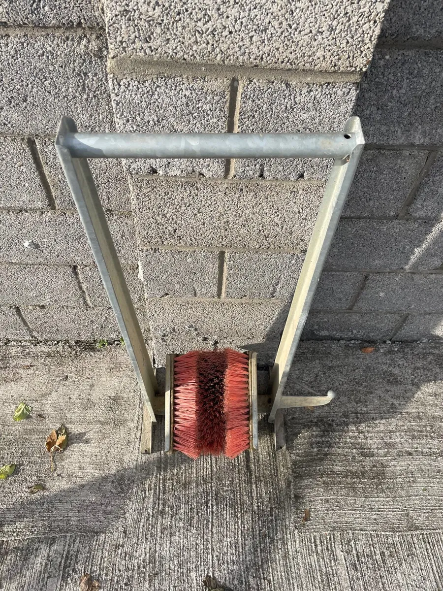 Boot cleaner - Image 3