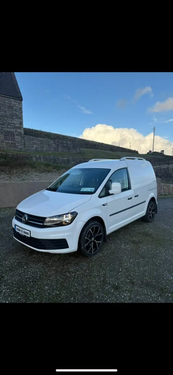 VW CADDY 2.0 140. HP 2020 - Image 1