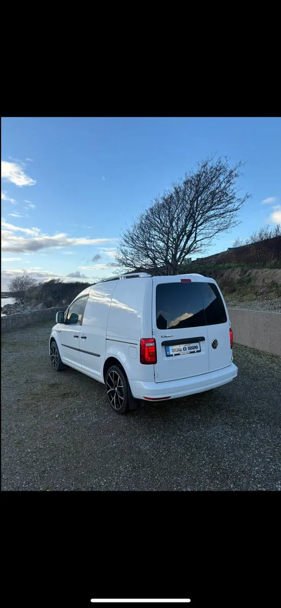 VW CADDY 2.0 140. HP 2020 - Image 3