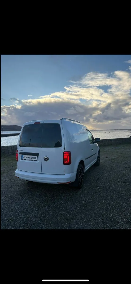 VW CADDY 2.0 140. HP 2020 - Image 4