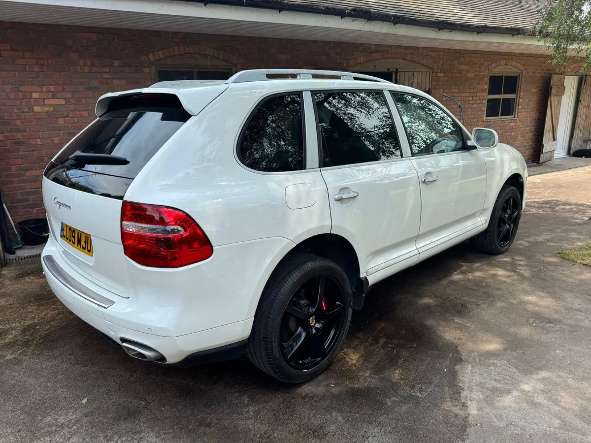 Porsche Cayenne 2009 - Image 3