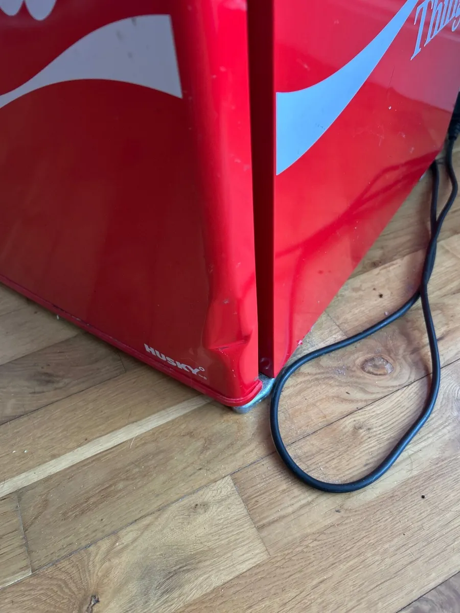 Mini Fridge - Image 3
