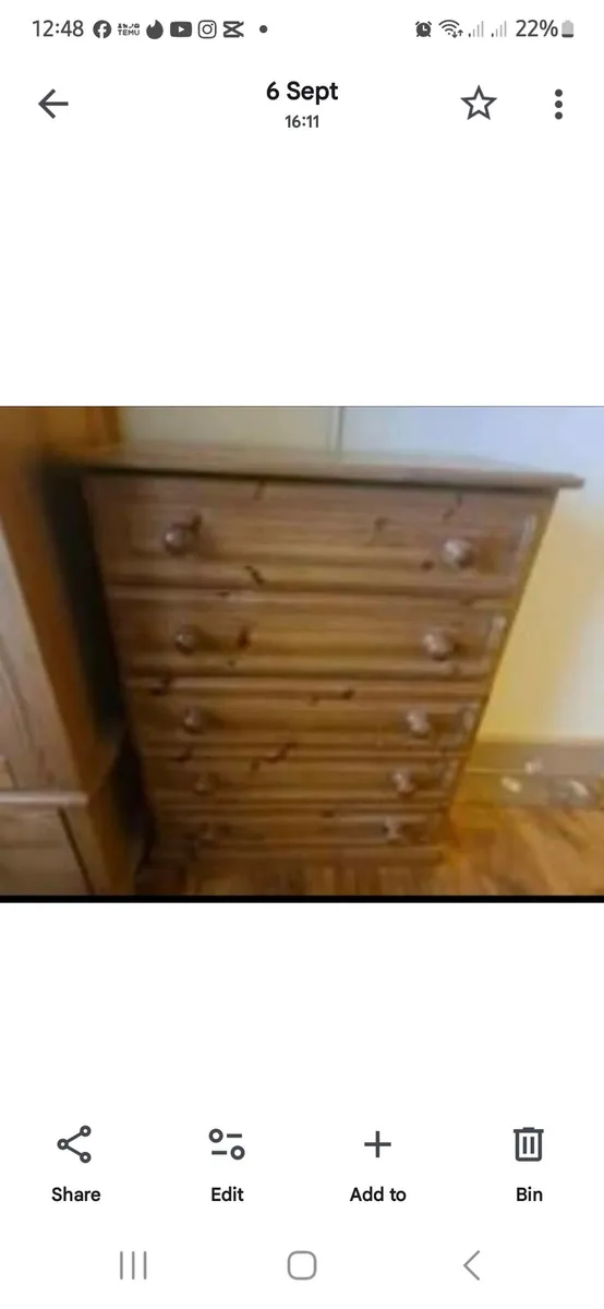 Bedroom draws lockers and large draws - Image 1