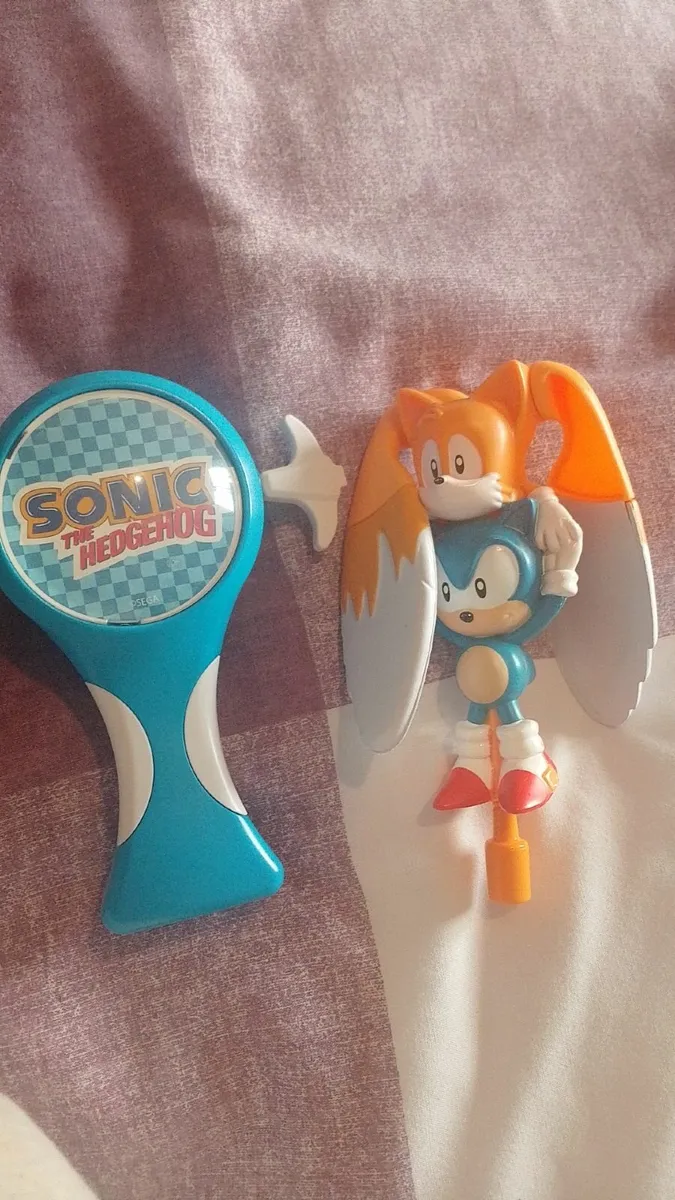 Sonic toy