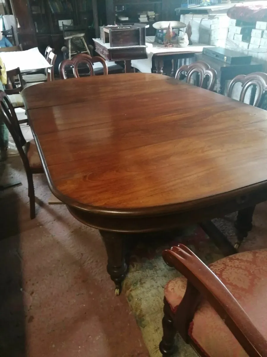 Antique Victorian mahogany table