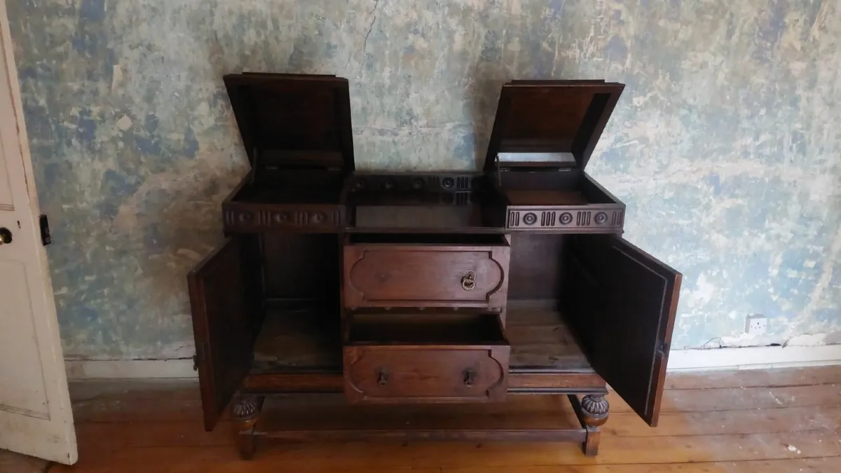 Sideboard - Image 2