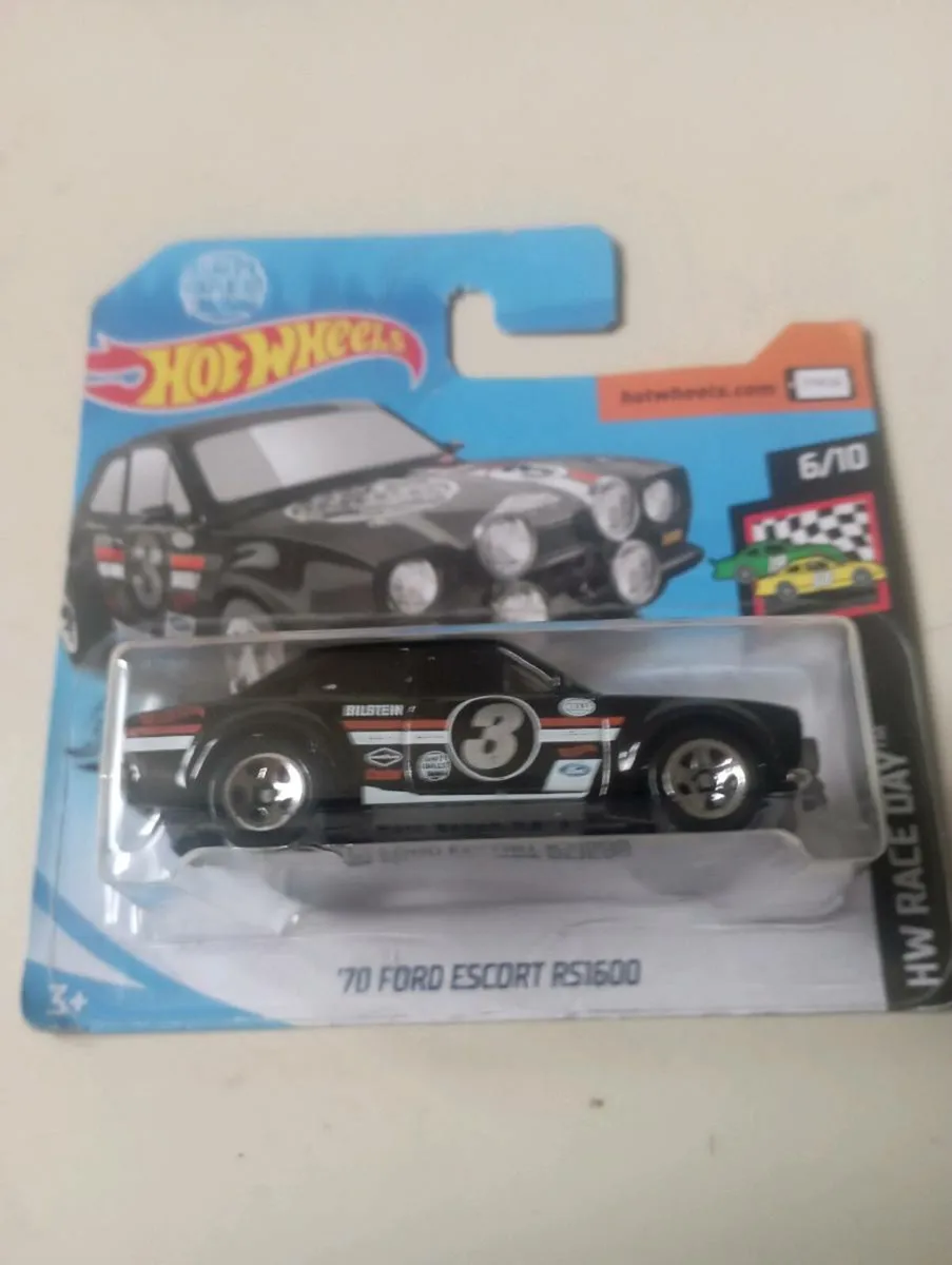 HOT  WHEELS FORD ESCTORTS RS DIE-CAST MODLES - Image 3