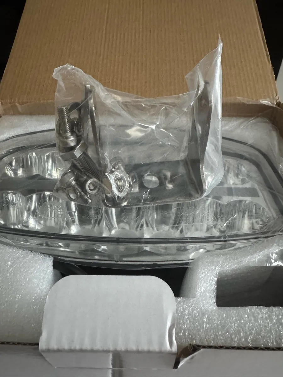 Truck spotlights - Image 2