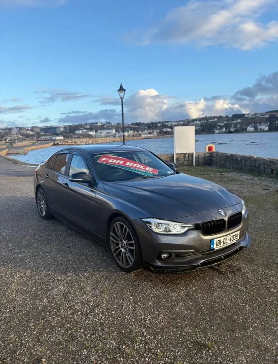 BME 320D M PERFORMANCE 2018 - Image 2