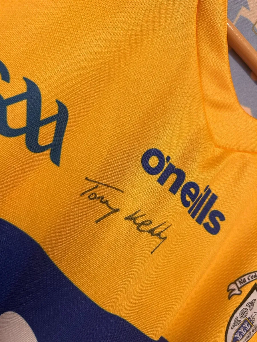 2021/22 Clare GAA Jersey Brand New Signed by Tony - Image 4