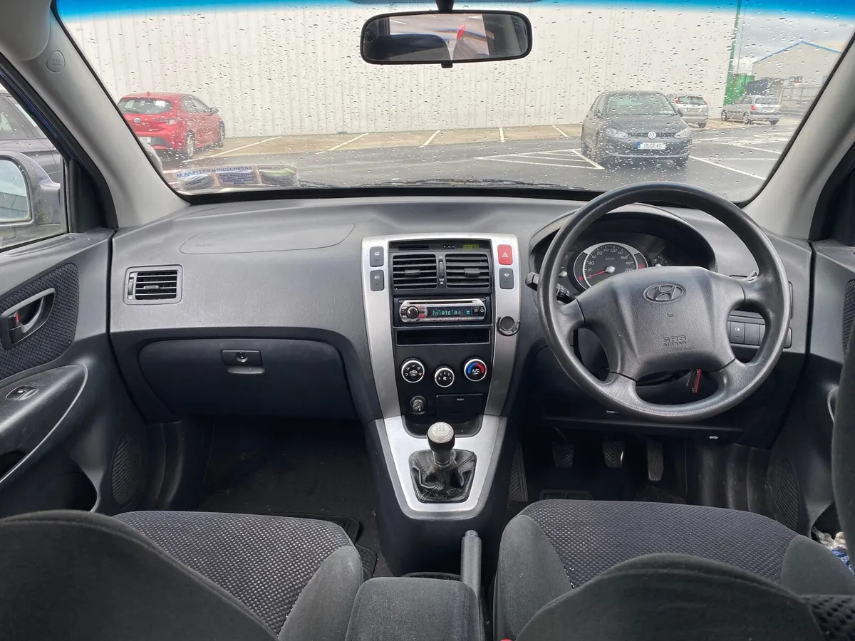 Hyundai Tucson 2007 - Image 4