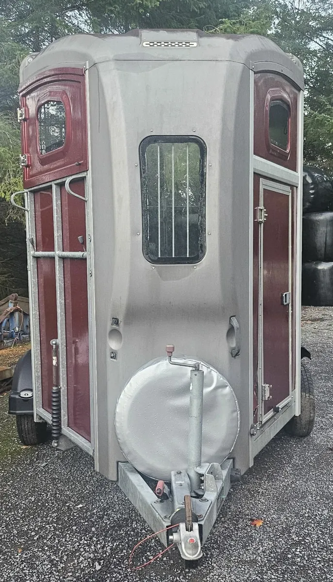 Nugent horsebox - Image 2