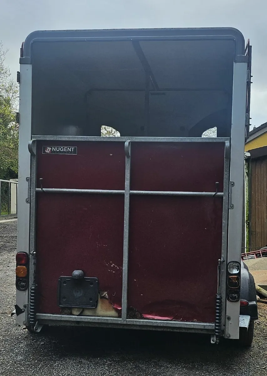Nugent horsebox - Image 3
