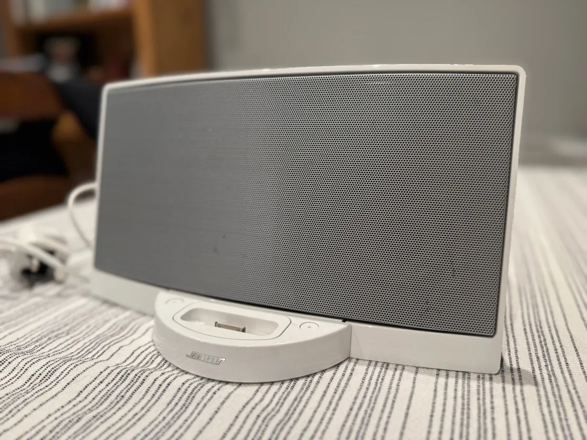 Bose SoundDock Digital Music System - Image 1