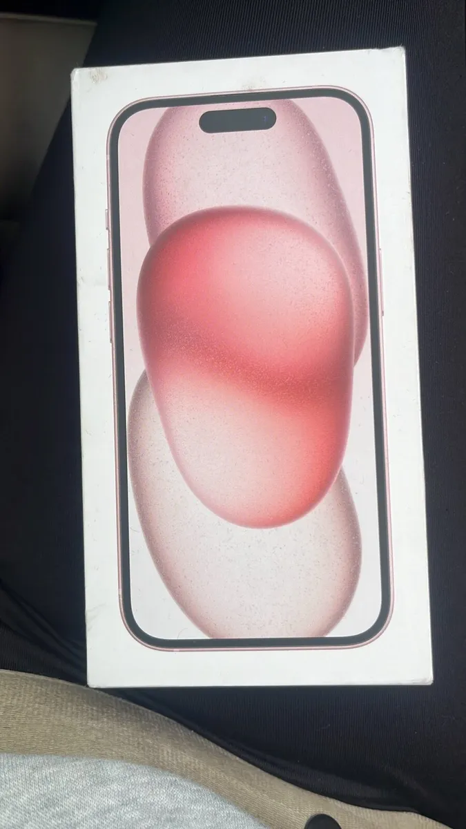 iPhone 15 pink 128gb - Image 1