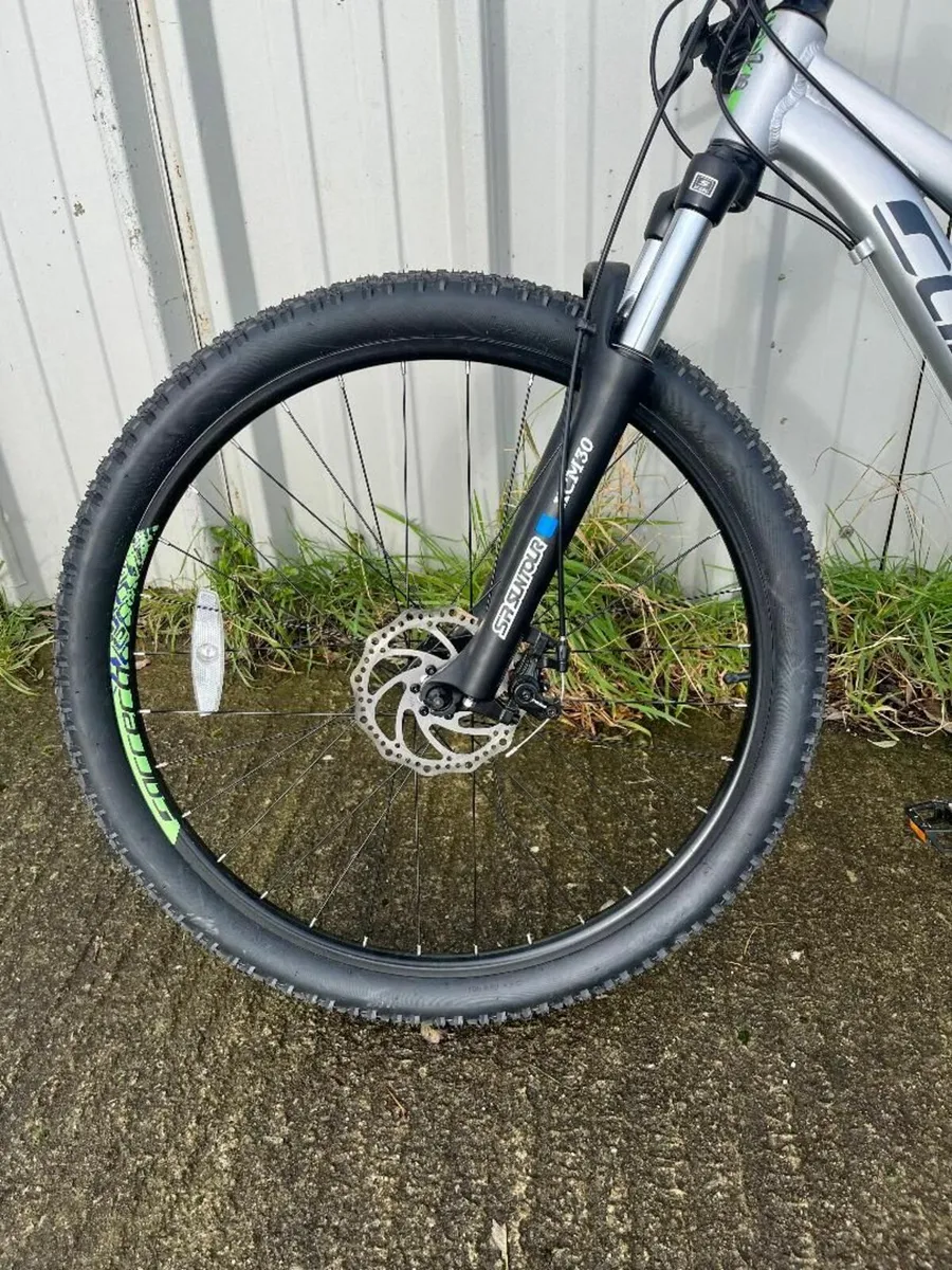 Carrera Valour Disc 27.5" Wheel - XS Frame [15"] - Image 2