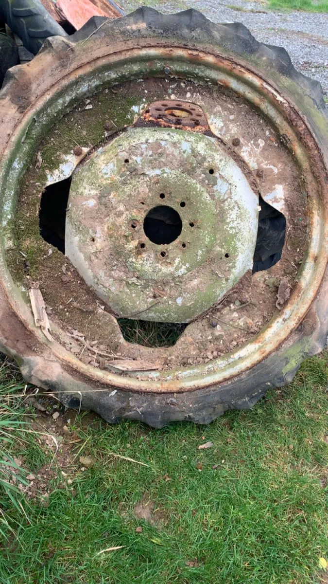 Row crop wheels - Image 4