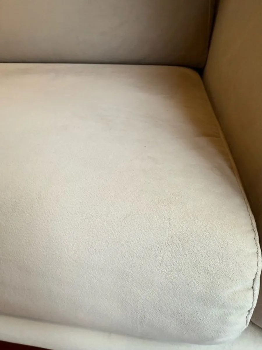 boconcept sofa - Image 3