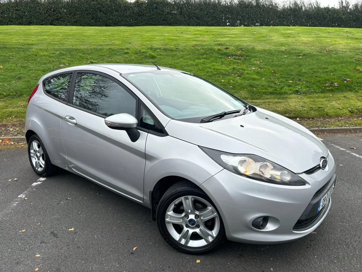 FORD FIESTA 1.25 ZETEC NCT 02/26 TAX 10/25 2 KEYS - Image 1