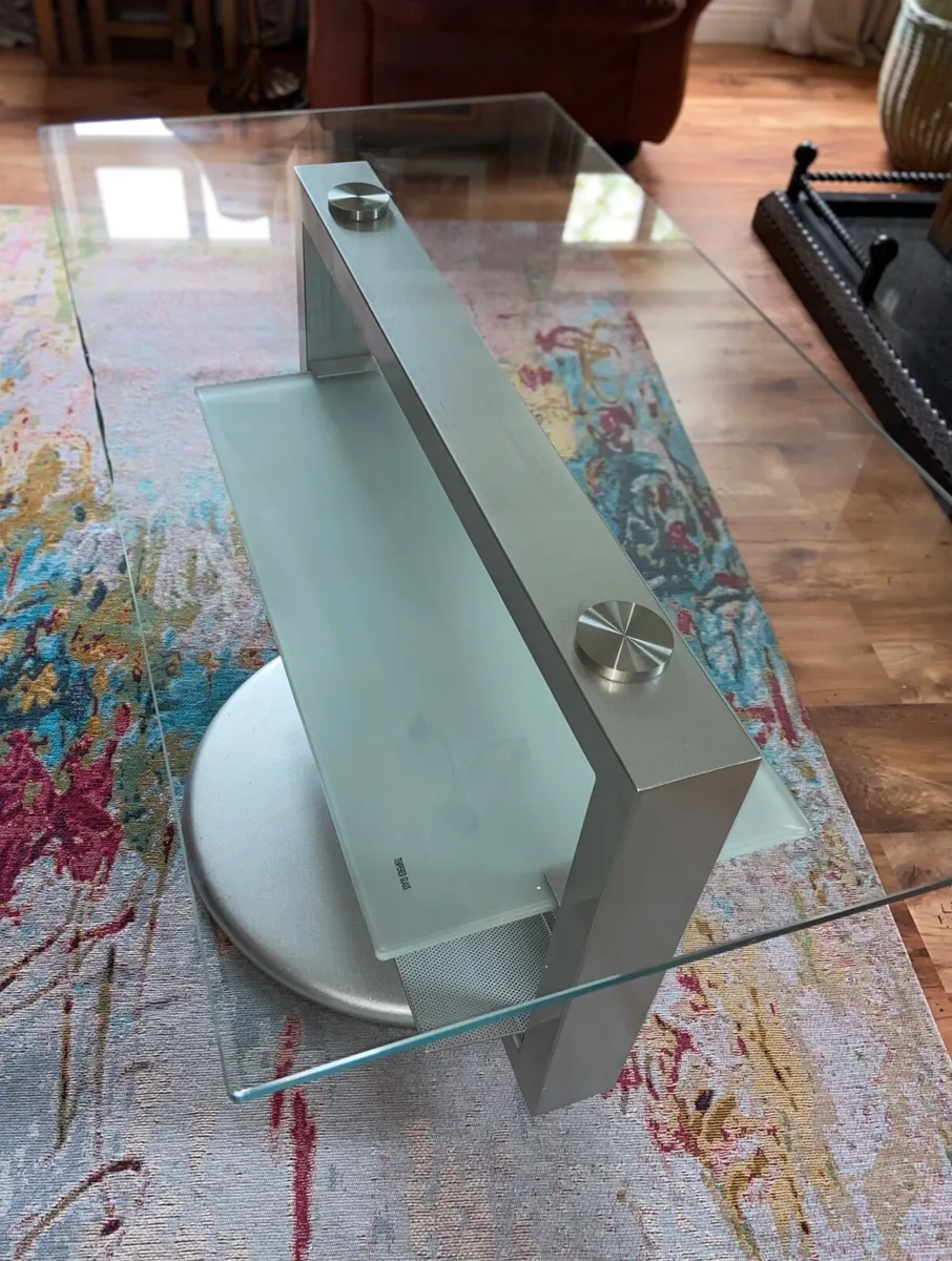 TV stand - Image 3
