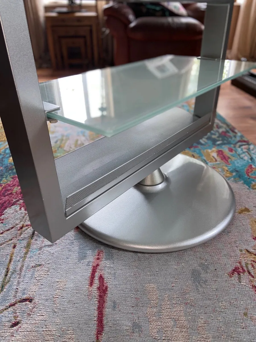 TV stand - Image 4