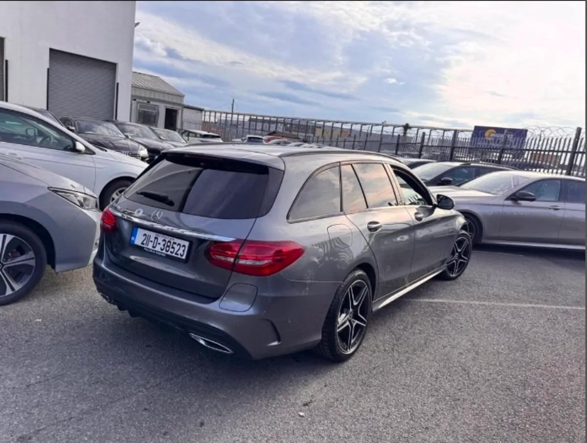 Mercedes - Image 3