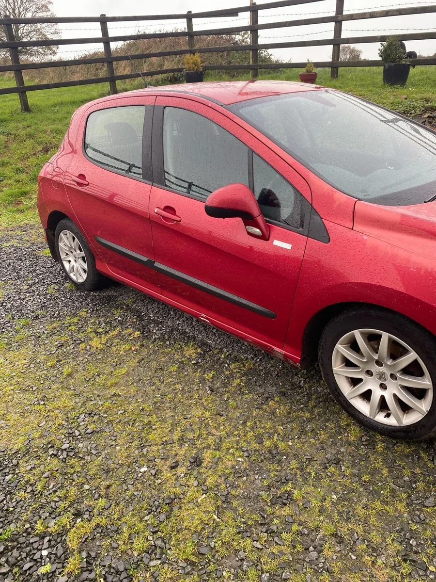 Peugeot - Image 1