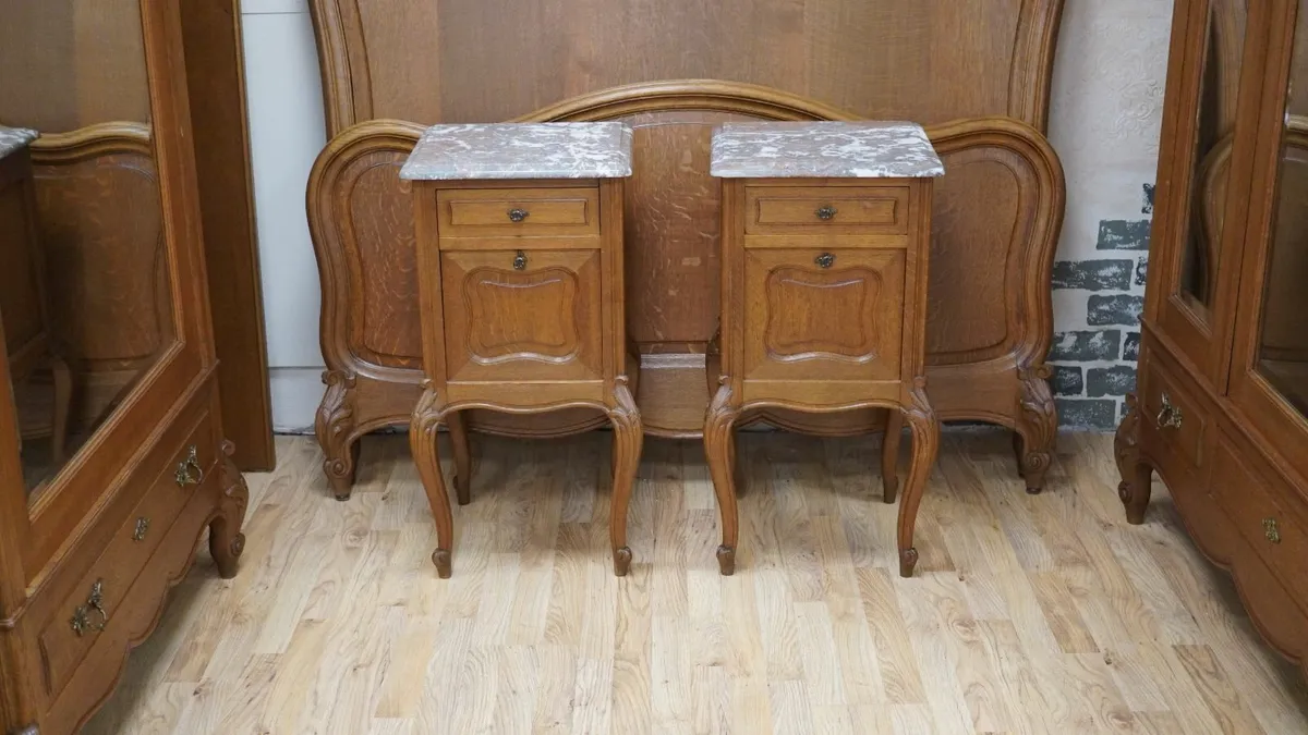 Pair of French Oak Marble-Top Bedside Cabinets / N - Image 1