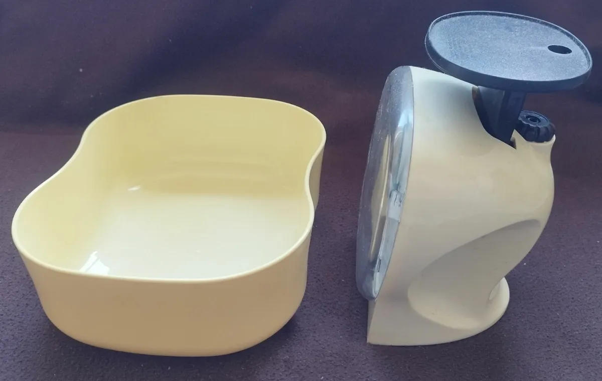 Retro-style kitchen scale - Image 3