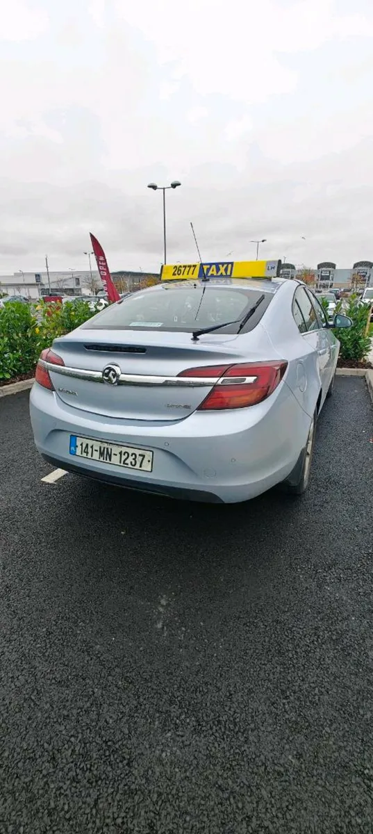 Taxi plate with car - Image 3