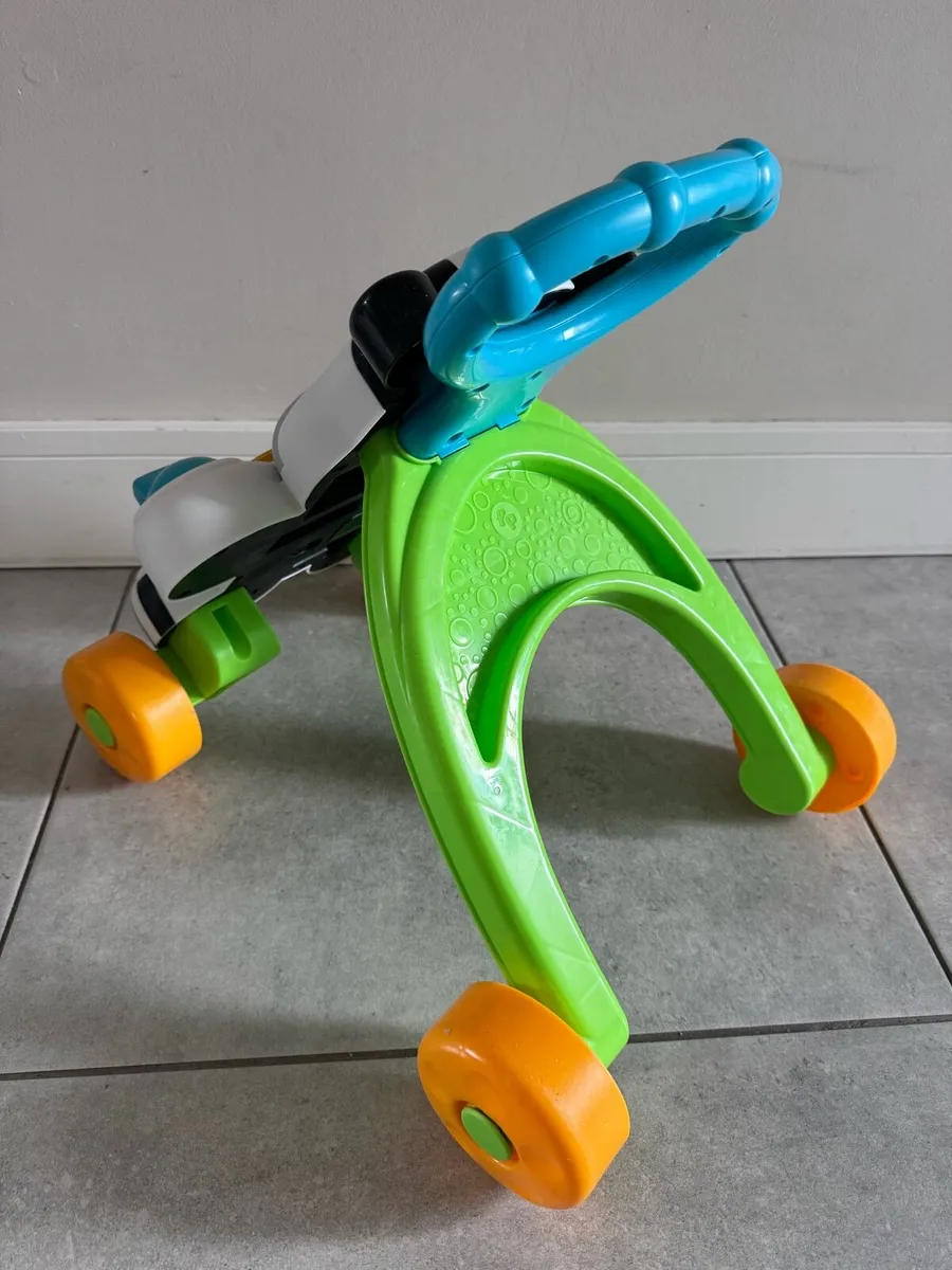 Baby walker - Image 2