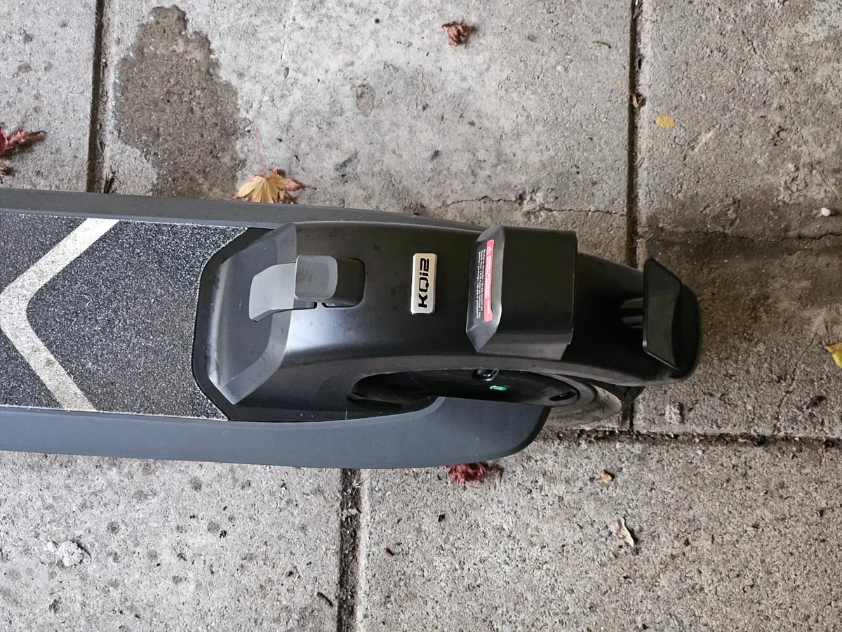 NIU KQi2 Pro Electric Scooter | Range 40km - Image 2