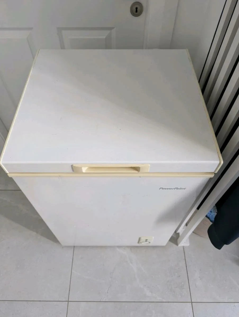Chest Freezer - Image 2