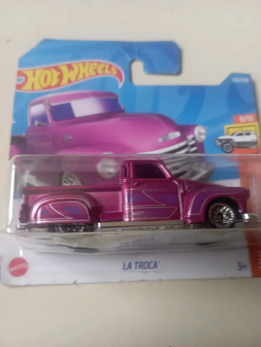 HOT WHEELS DIE-CAST MODLES OVER 💯 MODLES IN STOCK - Image 4