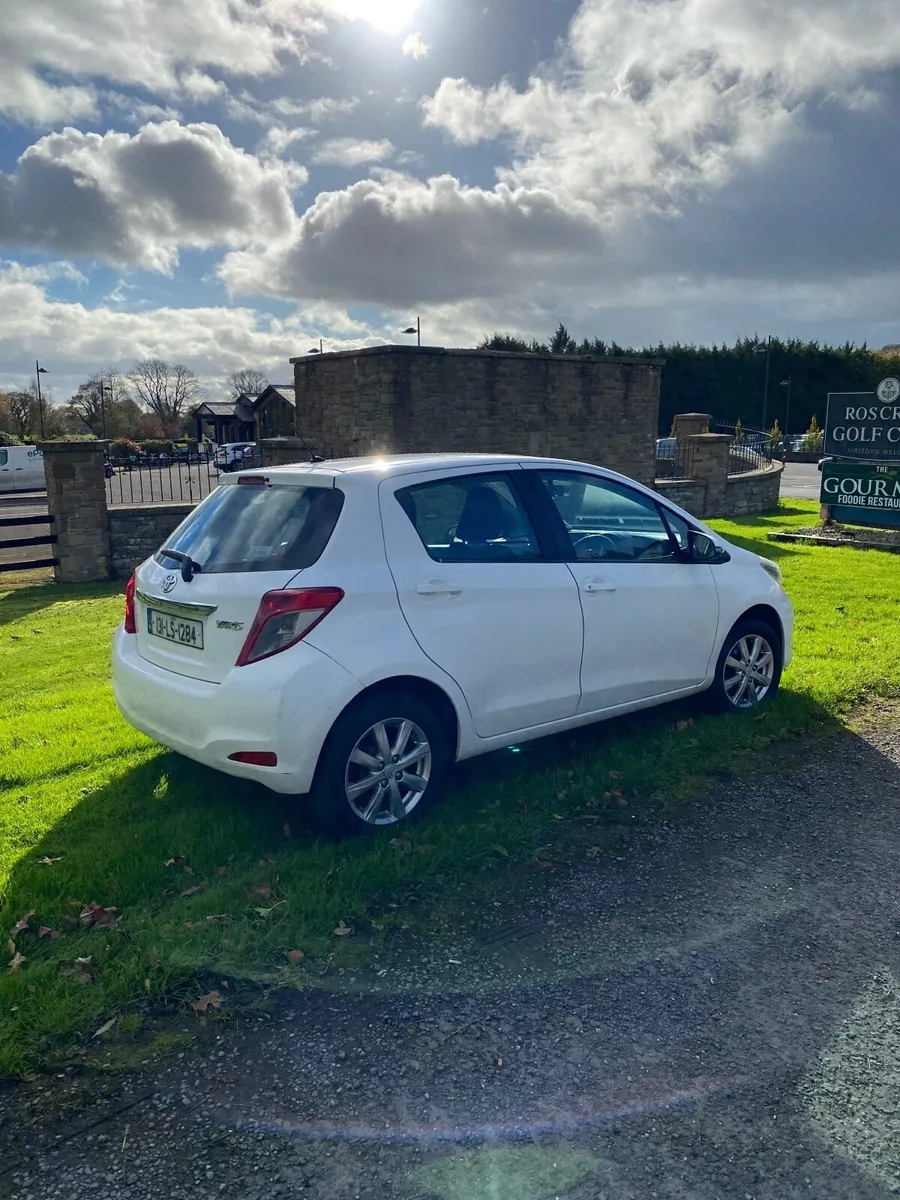 Toyota Yaris 2013 - Image 3