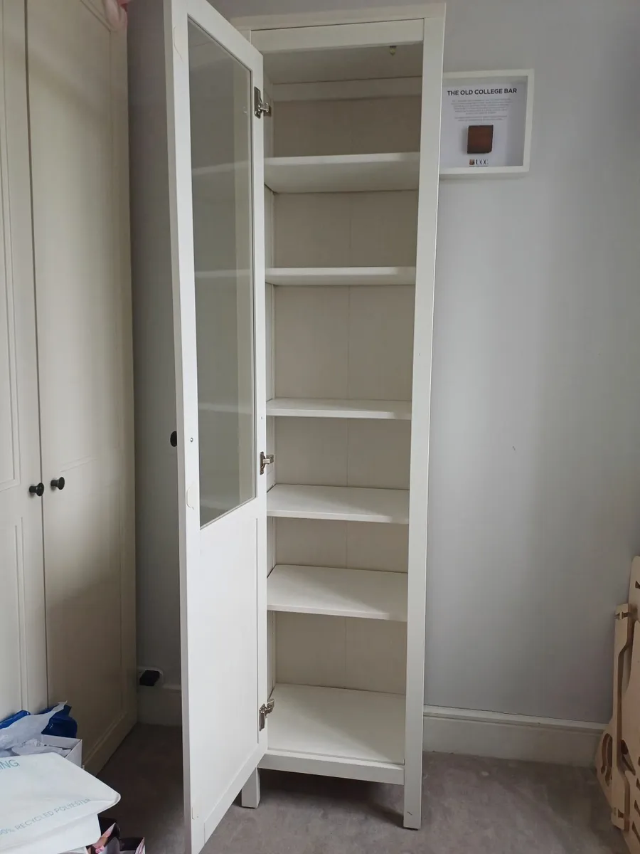 Cabinet - Image 2