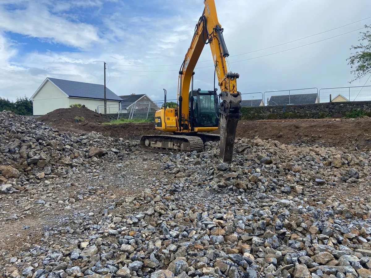 Master trades & labour hire - Image 1