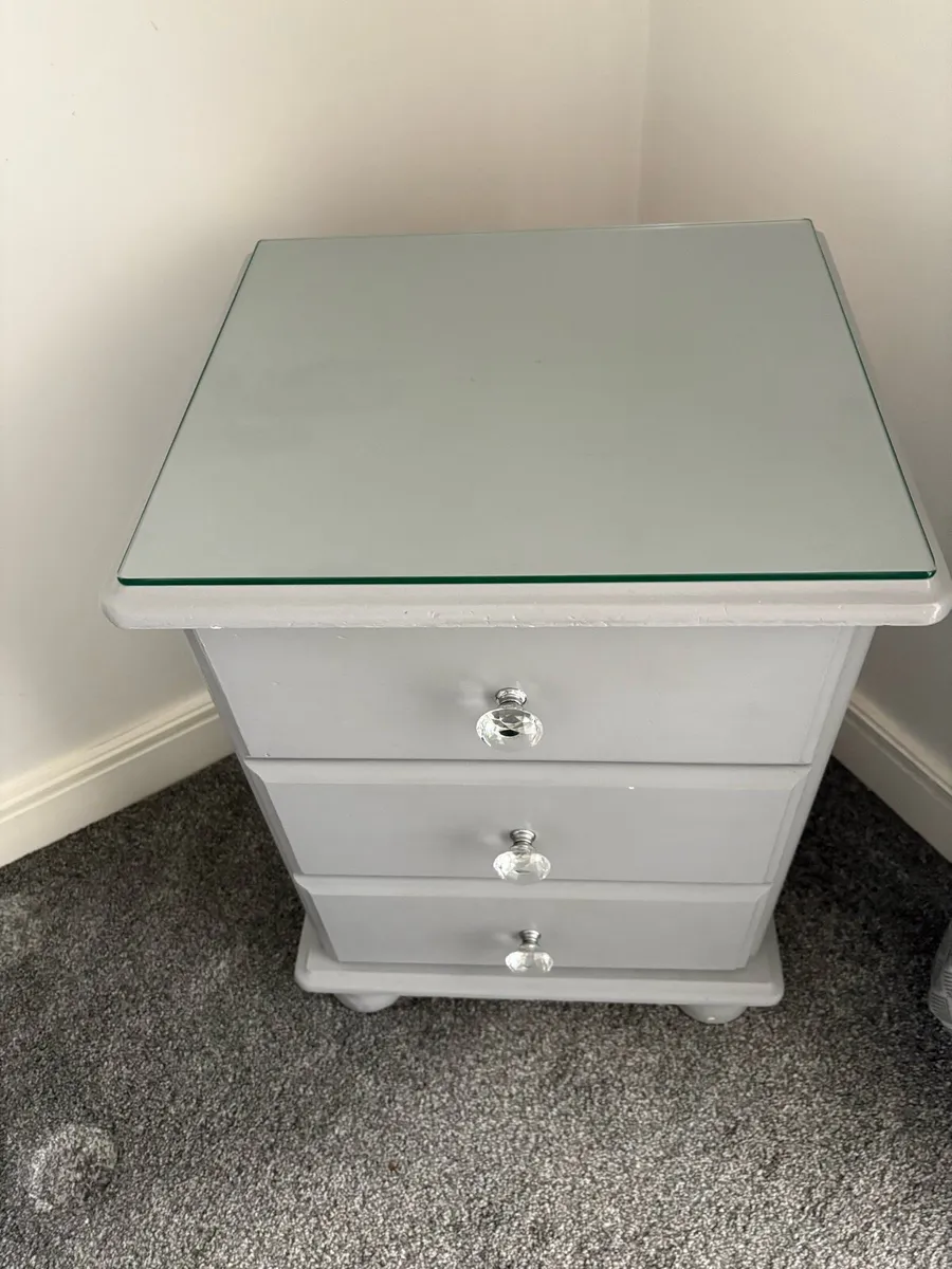 Bed Side Lockers - Image 2