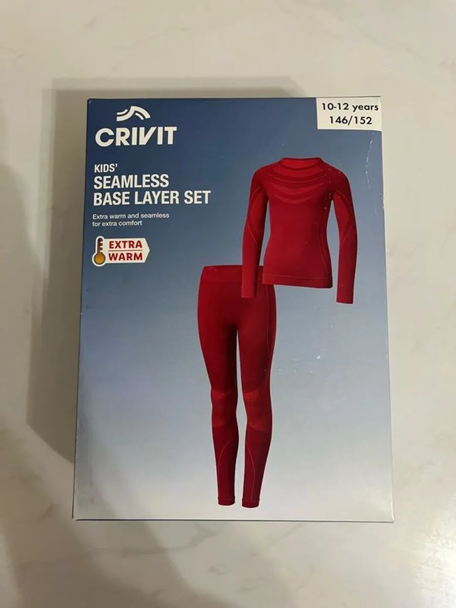 Kids ski baselayer set, age 10-12, brand new in unopened box - Image 2