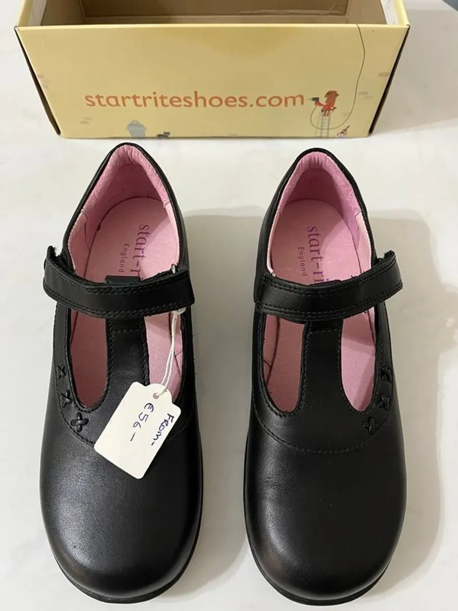 Start-rite black leather school shoes (Free girls clothes for first buyer to offer asking price on this.) - Image 2