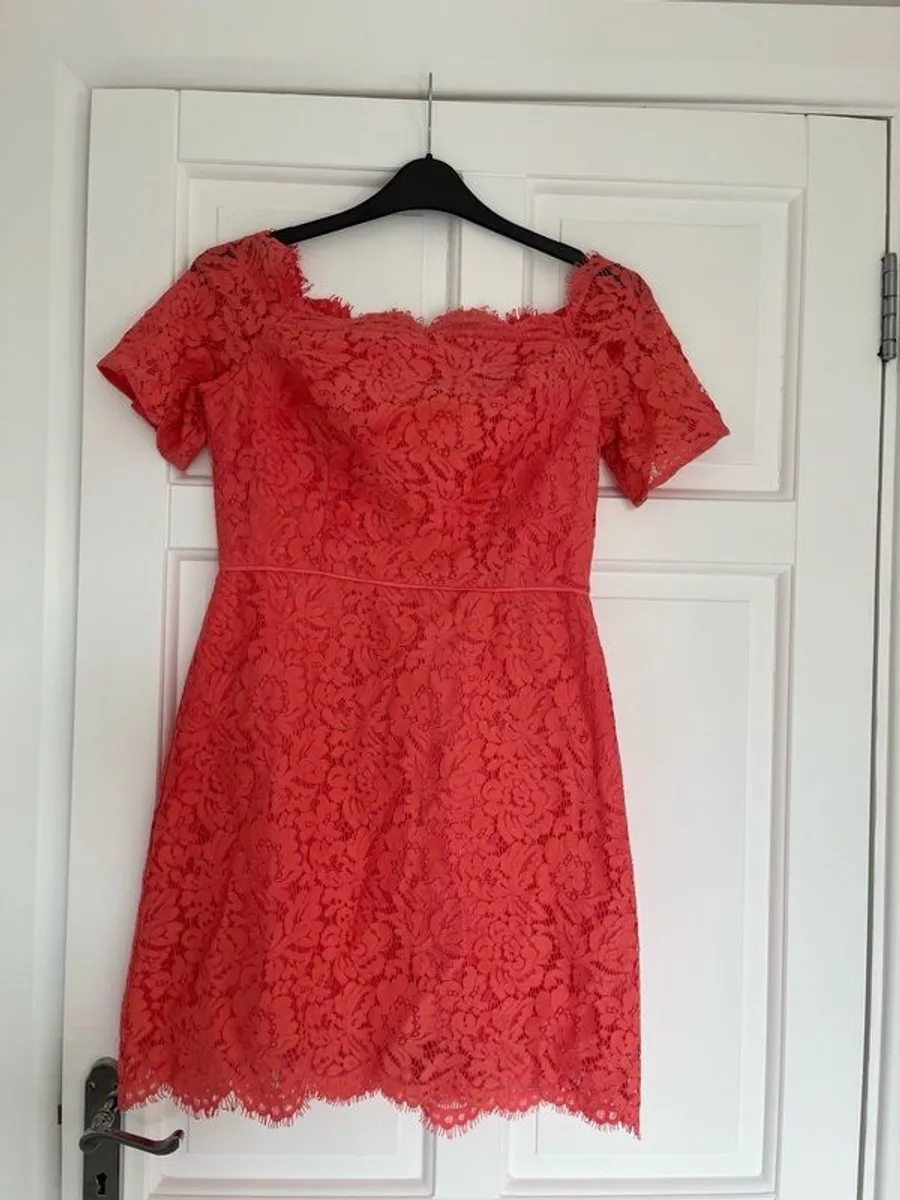 Oasis ladies dress - brand new with tags (Free ladies clothes bundle size 10 -12 with purchase of this item at asking price). - Image 2