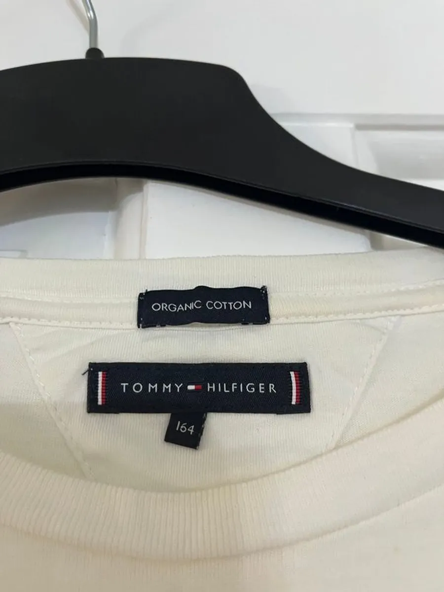 Tommy Hilfiger long sleeve top. Size 164 / girls age 14-15. - Image 2