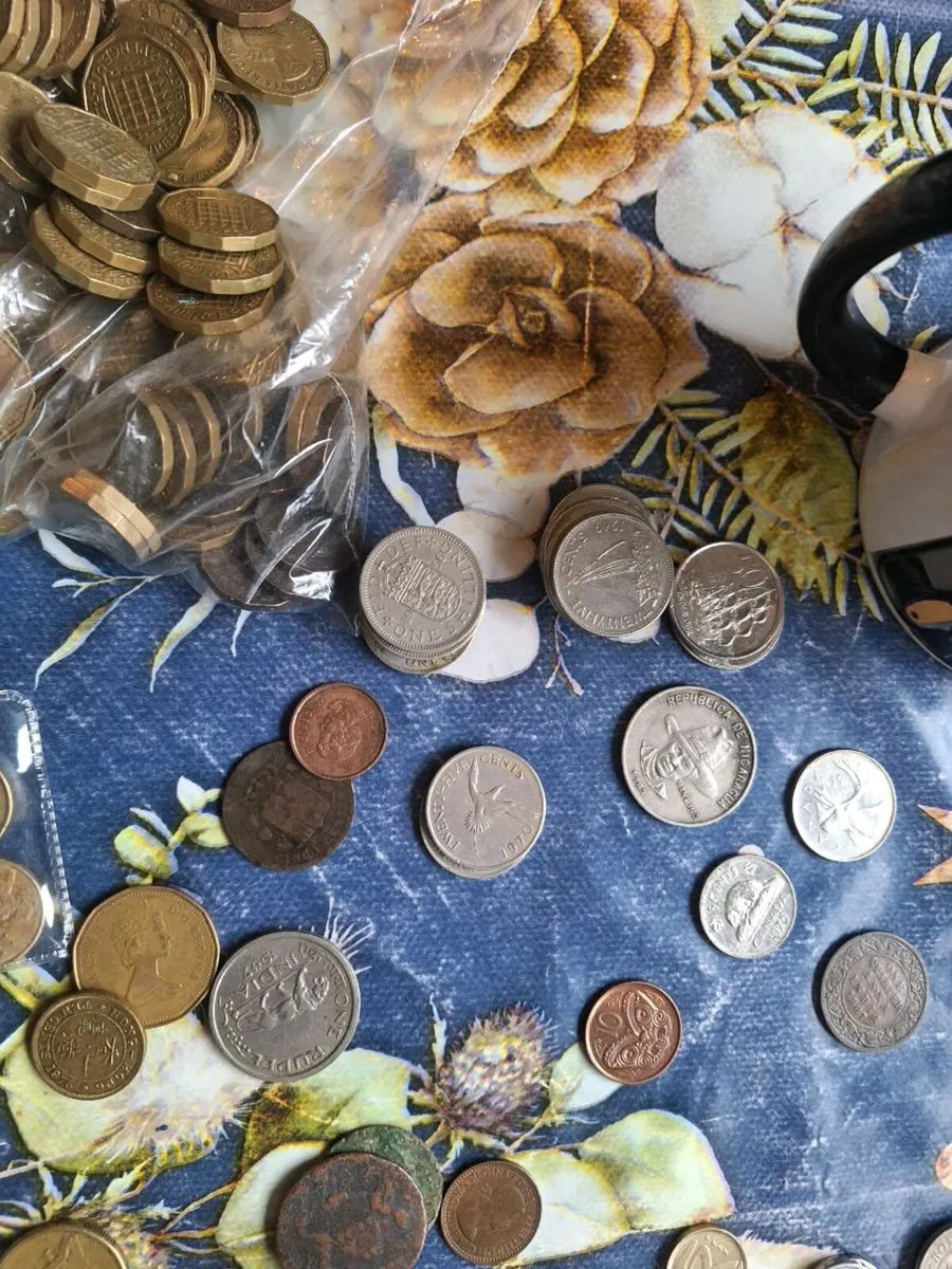 Old english coins - Image 2