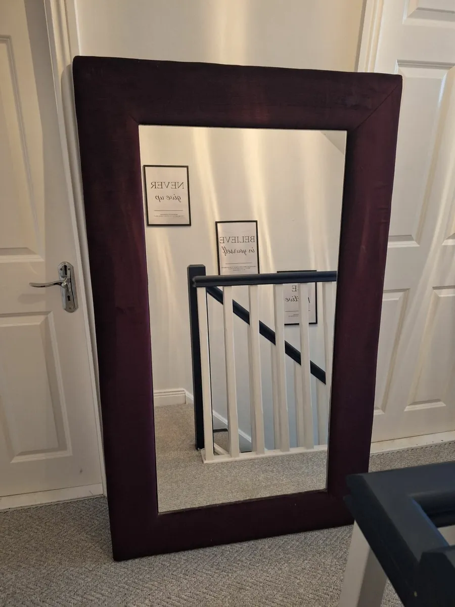 Bedroom Set - Image 3